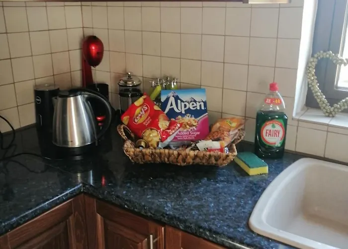 The Goat House * Πόλη