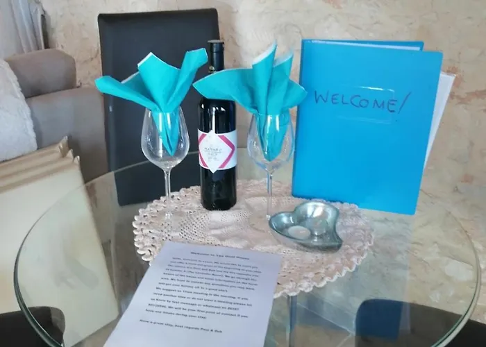 The Goat House * Πόλη